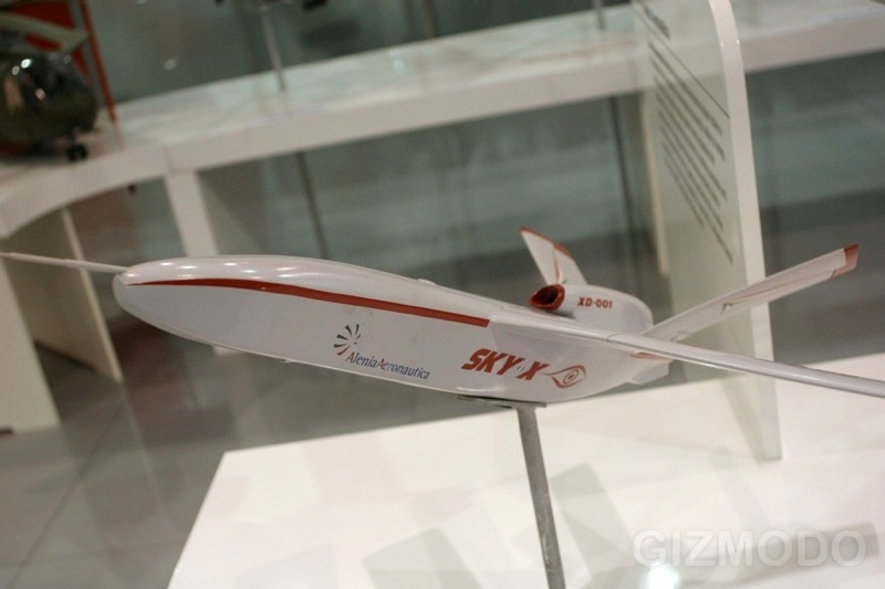 Illustration for article titled Dubai Air Show Has Most Amazing Aircraft and Weapon Models Ever